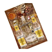 Kép 1/2 - Karácsonyi Historia gin ajándékcsomag feliratos díszdobozban