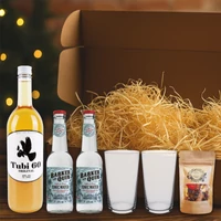 Kép 1/2 - Tubi ajándékcsomag díszdobozban, ajándék koktélfűszerrel