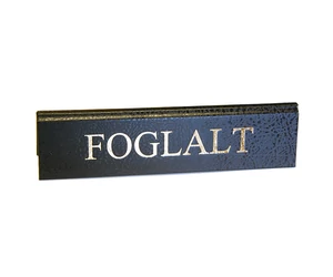 Foglalt tábla nagy 200x48mm fekete - arany felirattal