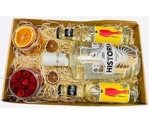 Historia Classic gin tonik csomag feliratos díszdobozban