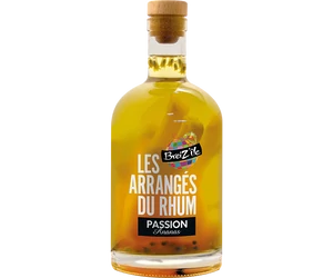 Les Arranges Passion Ananas rum 28% 0,7 gyümölcs hússal