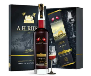 A.H. Riise Royal Danish Navy Rum 0,7 40% pdd. + 2 pohár