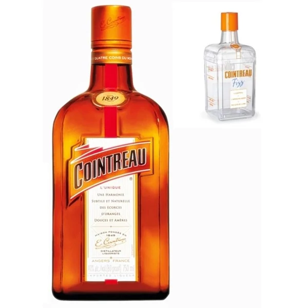 Cointreau ajándék poharakkal díszdobozban