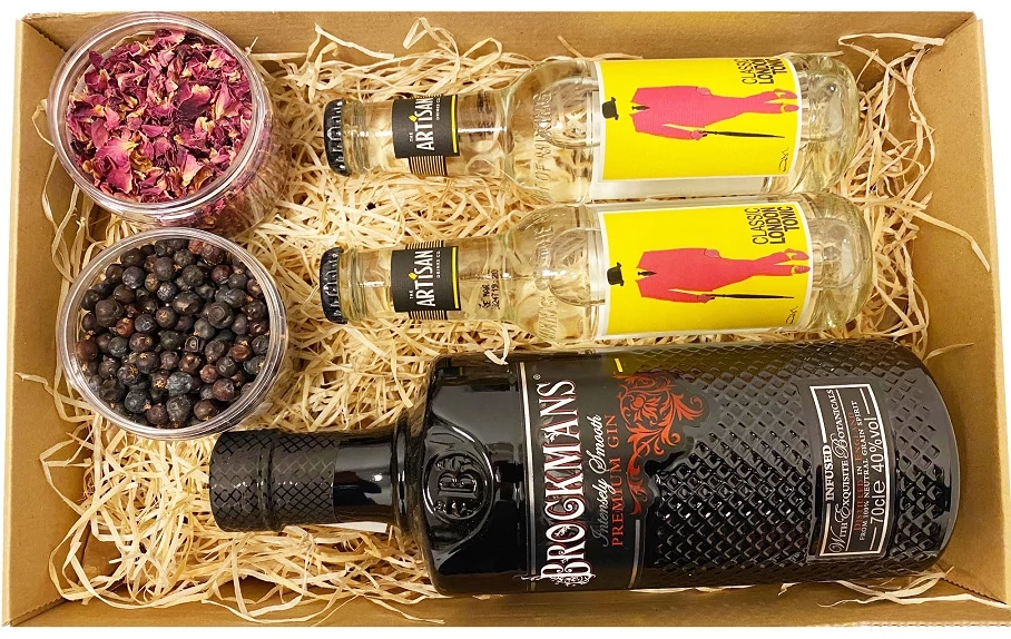 Brockmans Gin Tonik szett Díszdobozban Ginfűszerrel